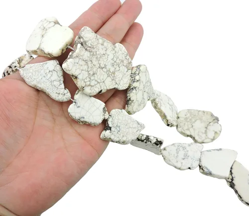 Miniatura 2 de COIRIS ZS-1133-L, 10 cuentas sueltas de piedras preciosas de turquesa blanca natural con forma irregular grande para hacer joyas (ZS-1133-L)