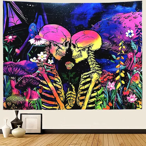 SIGISY Tapiz para amantes del cráneo de luz negra, tapiz romántico para amantes del cráneo, tapiz floral de hongos reactivos a los rayos UV, tapiz