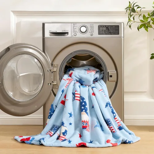 Miniatura 9 de Cozy Bliss Manta patriótica de gnomo, manta cálida para el 4 de julio, manta de felpa lechosa, ultra suave y acogedora para sofá, sofá y cama, azul