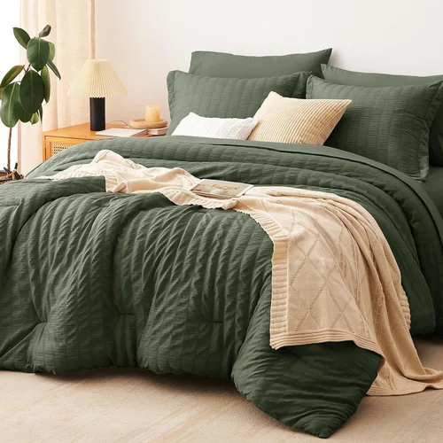 Miniatura 15 de CozyLux Juego de ropa de cama con edredón tamaño King Beige Seersucker de 7 piezas, juego de cama en una bolsa, con edredón, sábanas, fundas