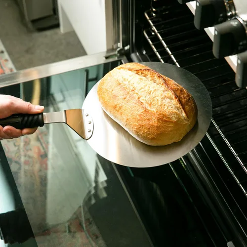 Miniatura 3 de RSVP International Endurance Pizza Tool Collection - Espátula para horno, acero inoxidable de 10 pulgadas de diámetro, mango en ángulo de silicona