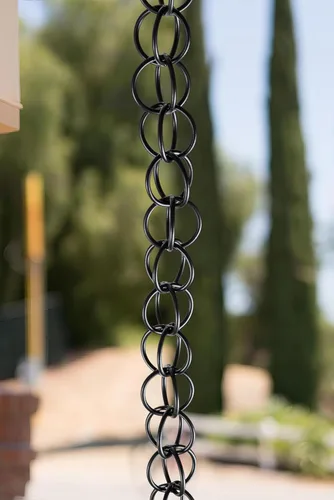 Miniatura 3 de Monarch Rain Chains Anillo de aluminio negro cadenas de lluvia para canaletas – Extensión negra de 3 pies Cadena de lluvia decorativa