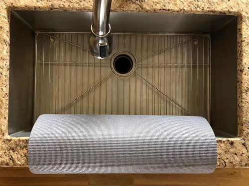 Miniatura 4 de Protector de bordes para fregadero de cocina de un solo fregadero (13.5" x 23") - Gris