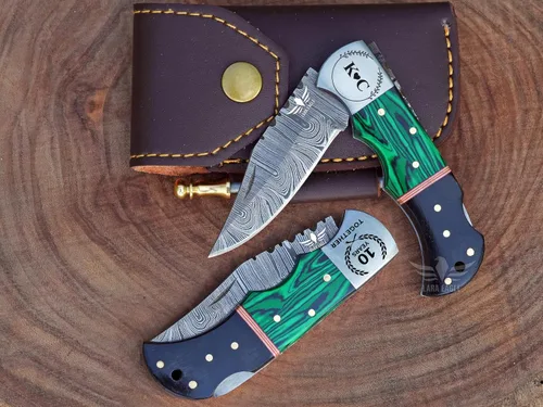 Miniatura 2 de Cuchillo de bolsillo de damasco personalizado para hombres - Cuchillos de caza plegables hechos a mano de acero sólido de 133 capas con afilador