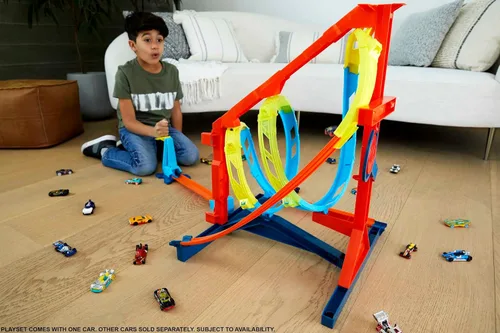 Miniatura 2 de Hot Wheels Juego de pistas de coche de juguete, kit de torsión de sacacorchos ilimitado y vehículo a escala 1:64, 2 formas de correr, se conecta a