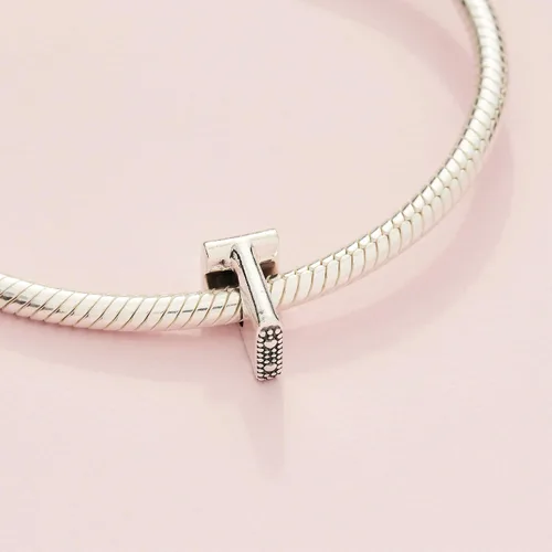 Miniatura 90 de Colgante de plata de ley 925 con letra PANDORA