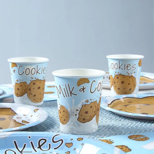 Miniatura 6 de Suministros de fiesta de leche y galletas - Sirve 24. Cenas, platos de postre, tazas, servilletas. Decoraciones de cumpleaños de galletas