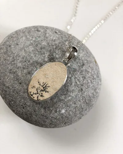 Miniatura 9 de Dendritic Agate pendant, Leaf jasper pendant, Scenic yellow dendritic agate, Oval rough stone pendant, Desert storm pendant, Natural stone