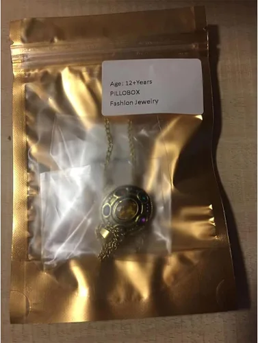 Miniatura 9 de PILLOBOX Thanos Infinity Guantelete Collar Joyería Colgante Juguetes Regalos Para NiñoNiñaHijoHija Metal