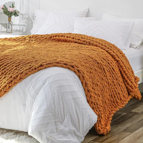 Bigacogo Manta de punto grueso para sofá, 51 x 63 pulgadas, 100% tejida a mano con hilo de felpilla grueso jumbo, acogedoras y suaves mantas grandes