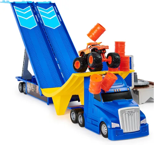 Miniatura 4 de Monster Jam, set de juego transformable Hauler y almacenamiento con camión monstruo exclusivo El Toro Loco, escala 1:64, juguetes para niños y niñas