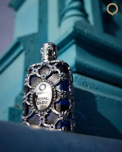 Miniatura 6 de Orientica Luxury Collection Royal Bleu Eau De Parfum 0.25 oz / 0.3 fl oz Mini Splash – Amaderado, Picante, Vainilla, Cardamomo, Bergamota, Lavanda