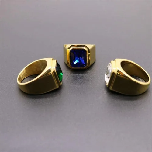 Miniatura 4 de Anillo de acero inoxidable chapado en oro con piedra cuadrada disponible en varios