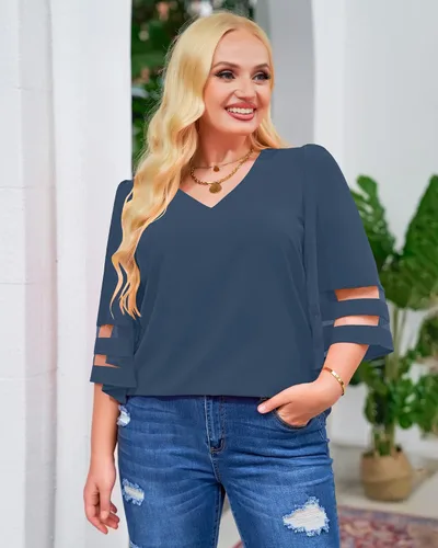 Miniatura 9 de LookbookStore - Blusa para mujer con paneles de malla, cuello en V, manga acampanada de 34 y corte holgado