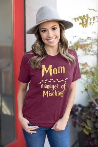 Miniatura 4 de Camiseta divertida para mujer con diseño de gerente de travesuras, camisa fantástica para mamá, camisa mágica de mago, para el día de la madre