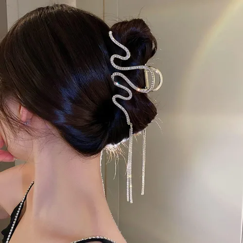 Miniatura 10 de Jumwrit Pinza para el cabello, pinza de pelo grande con diamantes de imitación, pinza de metal de sujeción fuerte con cadena larga de borlas, pinza