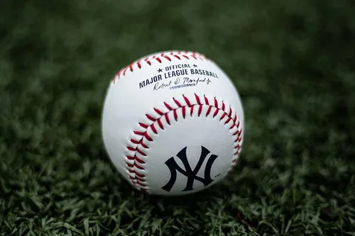 Miniatura 5 de Rawlings Béisbol oficial de la MLB 2026 con logo del equipo Todos los 30 equipos de la MLB disponibles