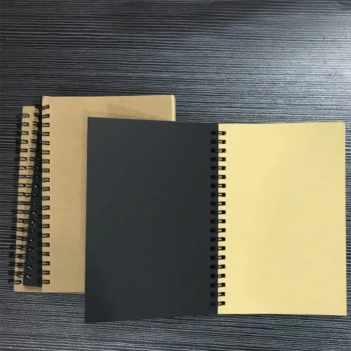 Miniatura 7 de ZAYOIZY Cuaderno de bocetos en espiral sin forro, de papel de estraza para dibujar a lápiz, garabatos, bocetos, cubierta negra, página