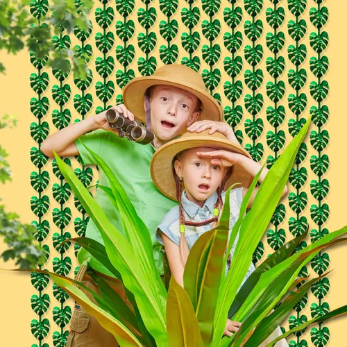 Miniatura 3 de Decoraciones tropicales para fiestas, paquete de 2 unidades de 3.3 x 6.6 pies, hojas de palmera tropicales verdes, cortina de flecos de hojas
