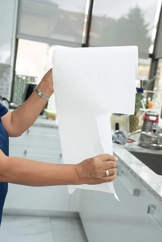 Miniatura 6 de EcoQuality Rollos de toallas de papel perforados de cocina de 2 capas, fáciles de romper, fuertes, envueltos individualmente fabricados en Estados