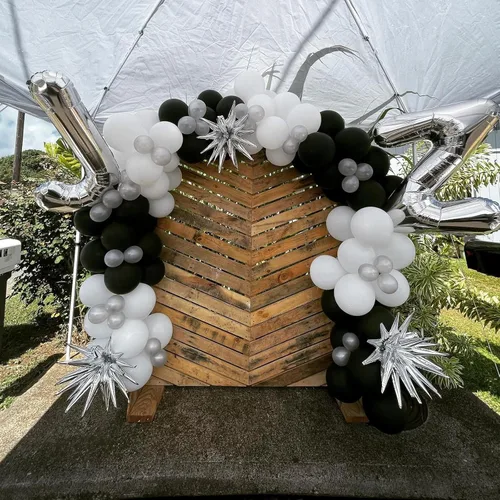Miniatura 5 de Globos negros y plateados, paquete de 60 globos de 12 pulgadas con confeti negro, blanco y plateado con 1 cinta para decoración de cumpleaños, baby