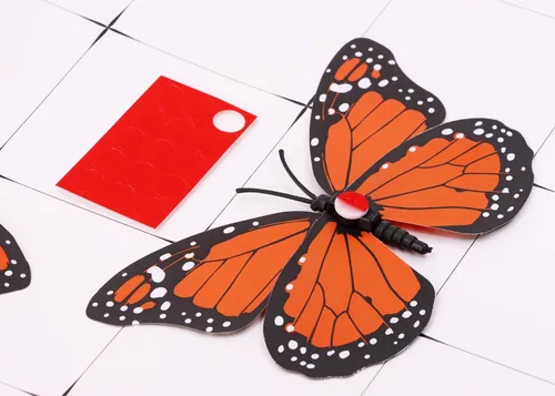 Miniatura 3 de Penta Angel Decoraciones de mariposa monarca, 12 calcomanías de pared de mariposa artificial 3D de 4.7 pulgadas para manualidades, otoño, Halloween