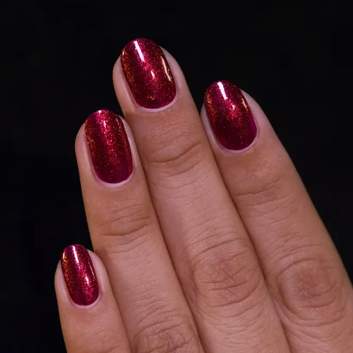 Miniatura 5 de ILNP Ruby - Esmalte de uñas rojo brillante con brillo vibrante