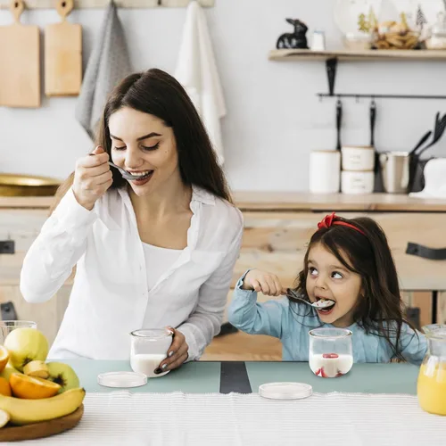 Miniatura 5 de Oui - Tapas para tarros de yogur, 32 tapas de plástico para tarros de yogur selladas contra fugas, tapas de repuesto con etiqueta para tarros de 32