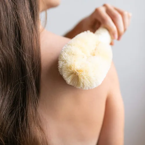 Miniatura 2 de GranNaturals Cepillo de sisal para piel y cuerpo para baño y ducha Fibras naturales para mejorar la circulación sanguínea, exfoliar la piel