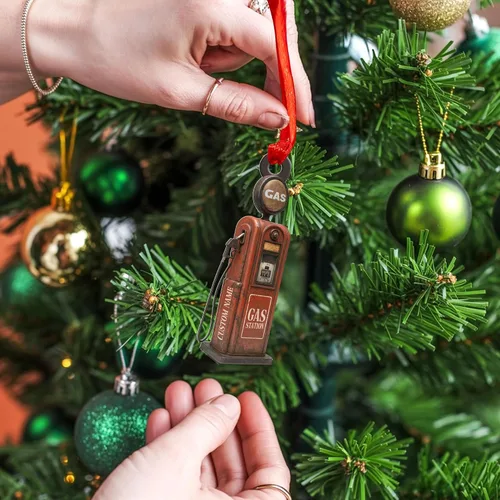Miniatura 13 de Adorno de Navidad personalizado con bomba de gas 2025, decoración retro personalizada de árbol de estación de servicio, regalo único de recuerdo