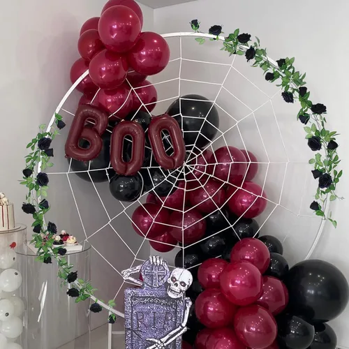 Miniatura 6 de Felice Arts Paquete de 2 guirnaldas de flores artificiales negras cada una de 6.5 pies, guirnalda de rosas colgantes para bodas, arreglos de mesa