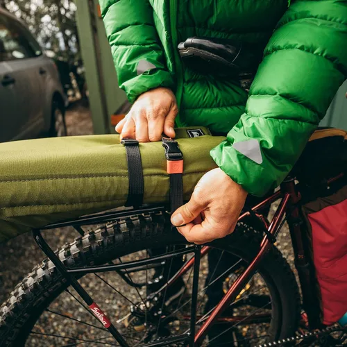 Miniatura 9 de GEAR AID Correas de uso general con hebilla de liberación lateral, asegura y comprime equipamiento de camping, ciclismo, caza, navegación, ancho