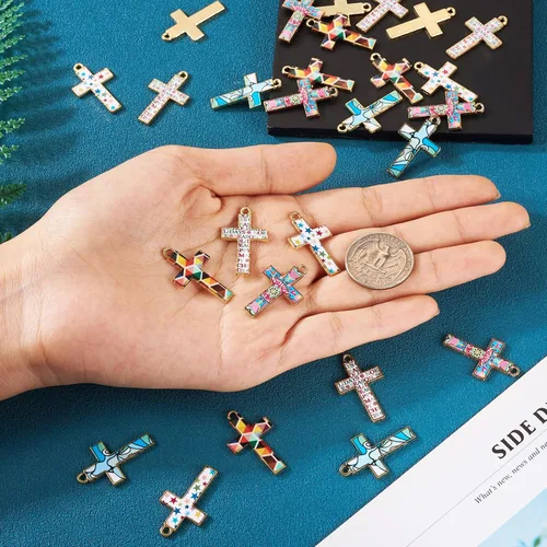 Miniatura 6 de Craftdady Colgantes de Collar de Cruz de Metal Esmaltado Dijes Colgantes Cruz Pulsera Llavero Dijes para Hacer Joyas Dije de Arete Crucifijo