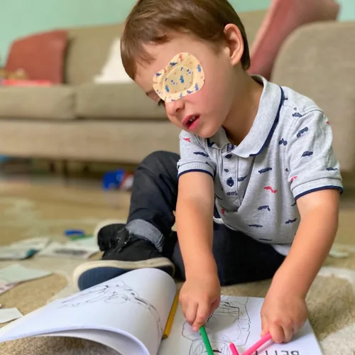 Miniatura 4 de Speckles - HIDE&SEE Parches para ojos para niños (Dinosaurio) Divertidos y cómodos parches hipoalergénicos para el tratamiento de ambliopía
