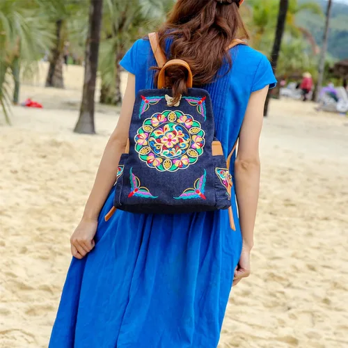 Miniatura 7 de Denim bordado floral lona mochilas para mujeres antirrobo retro jeans viaje estilo étnico bolso de hombro, MochilaBolso, Unitalla, Jean Azul Marino