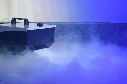 Miniatura 7 de ADJ - Máquina de niebla a base de agua Mister Kool II, produce niebla baja.