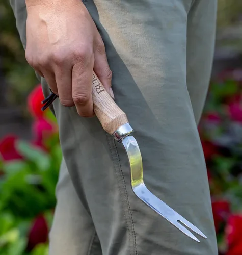 Miniatura 4 de Burpee Escardadora de acero inoxidable de 12 pulgadas Herramienta de jardín duradera de larga duración Correa de muñeca de cuero con mango de 5