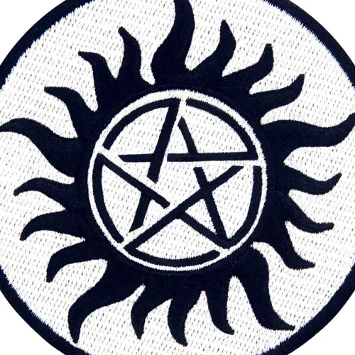 Miniatura 2 de Símbolos de protección contra demonios parche bordado apliques hierro en coser en emblema