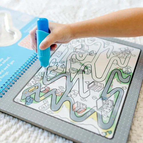 Miniatura 6 de Melissa & Doug On the Go Water Wow! Almohadilla de actividades reutilizable de lujo para revelar agua – Around Town