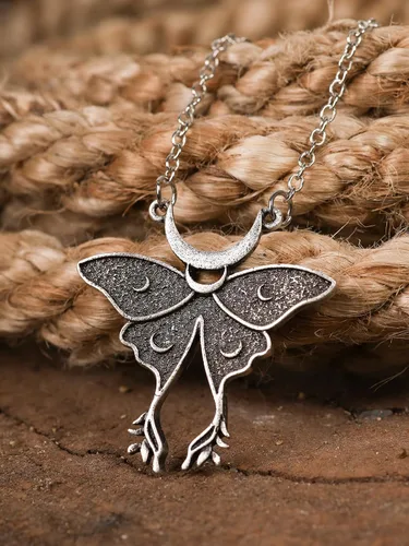 Miniatura 2 de HAQUIL Moth Necklace, Moon Phase Moth Pendant, Wiccan Jewelry Gift for Women