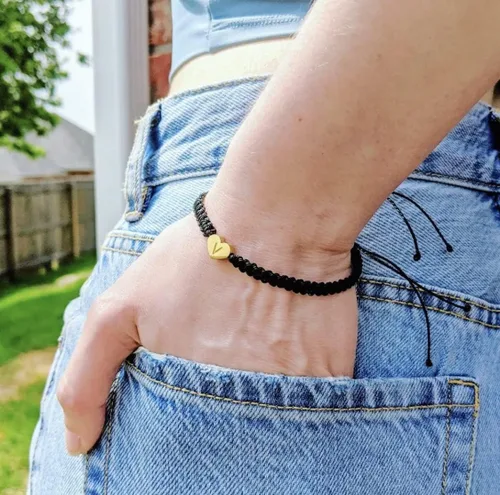 Miniatura 3 de Pulsera de abalorios con iniciales hecha a mano trenzada y ajustable para mamá, hija, joyería de cumpleaños para mujer