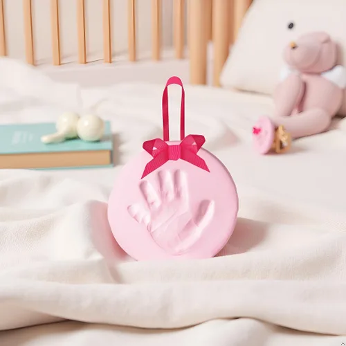Miniatura 7 de Kit de adorno Pearhead Babyprints para la primera huella de mano o huella del bebé, fácil impresión de arcilla DIY sin hornear, regalo de recuerdo
