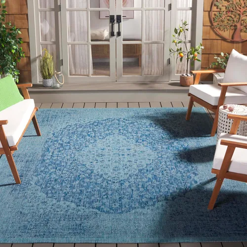 Miniatura 11 de SAFAVIEH Alfombra lavable para exteriores, colección Courtyard de 2.3 x 6.7 pies, color verde azulado y crema, no desprende pelusa y es fácil