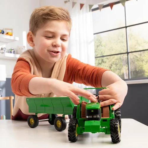 Miniatura 6 de TOMY John Deere - Tractor de juguete para niños con juego de vagón Flarebox, 8 pulgadas, juguetes de tractor John Deere para niños, juguetes