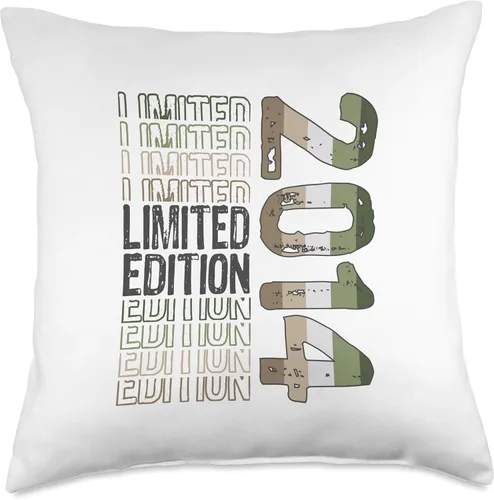 Miniatura 4 de Limited Edition Vintage 2014 Retro Birthday Throw Pillow