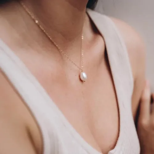 Miniatura 3 de BRAYEG Collar de perlas de oro de 14 quilates para mujer, delicados collares con colgante de perlas de oro ajustables simples collares de perlas