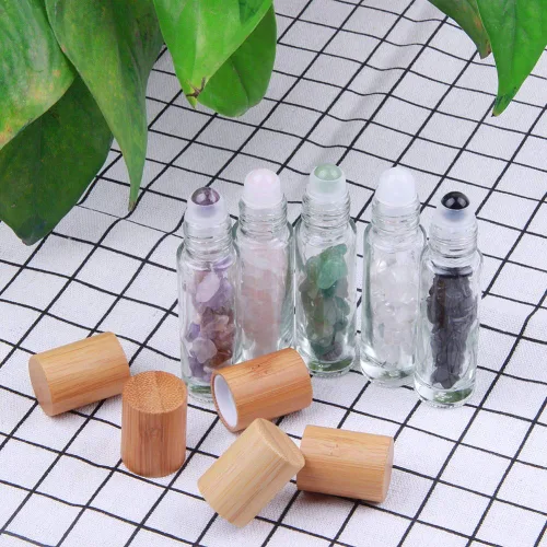 Miniatura 5 de Constore 5 botellas enrollables de piedras preciosas de 0.3 fl oz, botellas recargables con tapas de bambú, chips de cristal curativo