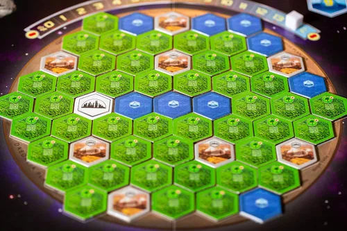 Miniatura 14 de Terraforming Mars The Colonies by Stronghold Games, Juego de mesa de estrategia