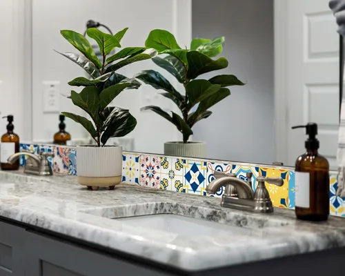 Miniatura 3 de FLFK Adhesivos de Azulejos de Borde de Pared Despegar y Pegar Papel Tapiz de Borde para Salpicadero de Cocina Baño Cuarto de Ducha, 4"x240