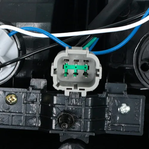 Miniatura 7 de ZONTO Conjunto de lámpara trasera trasera roja para coche, sin bombillas y cable para Nissan Navara NP300 D23 2015-2019 Izquierda